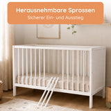 Kids Collective Babybett Kinderbett Beistellbett mit HDF-Platte | Modulares Gitterbett Lattenrost 3-fach höhenverstellbar & abnehmbare Sprossen | Baby Bett Holz Kinderzimmer | 60x120 & 70x140 cm