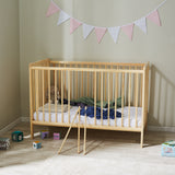 Babybett Kinderbett 60x120 Gitterbett Baby Bett Komplett-Set Beistellbett mitwachsend, Lattenrost höhenverstellbar mit abnehmbaren Sprossen | weiß Kiefer-Vollholz