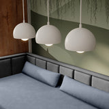Canapé &amp; Daybed 3 places Canapé-lit 3 places avec 2 coussins décoratifs et rangements, gauche ou droite