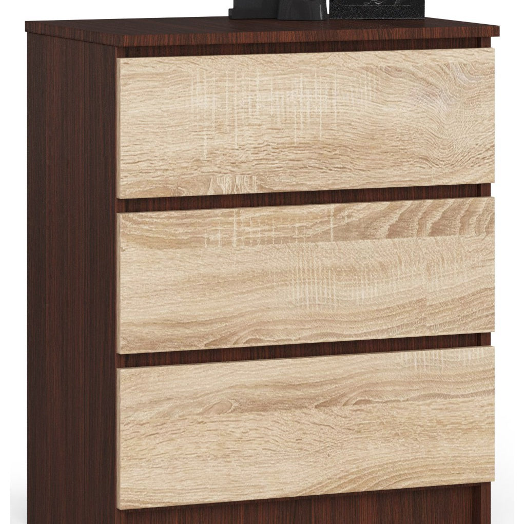 Commode avec trois tiroirs de 60 cm de large, salon, chambre, couloir, placard, buffet, buffet haut, beaucoup d'espace de rangement.